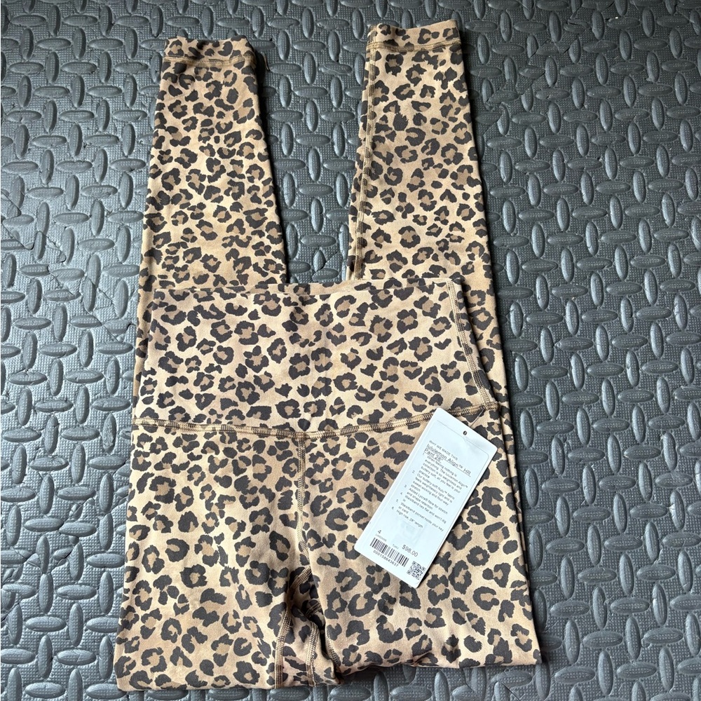 🐆Lululemon Align HR Pant 28’ NWT